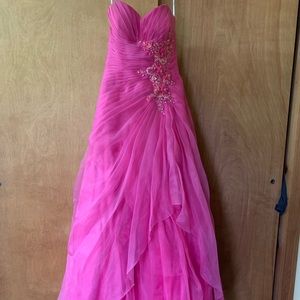 Pink prom/formal dress